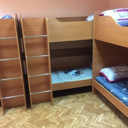 Auberge de jeunesse Подушка à Kherson Extérieur photo
